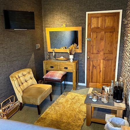 Shropshire Guestroom Seisdon Kültér fotó